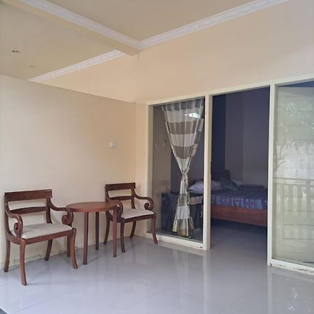 Lembah Hijau Apartment Senggigi Exterior photo